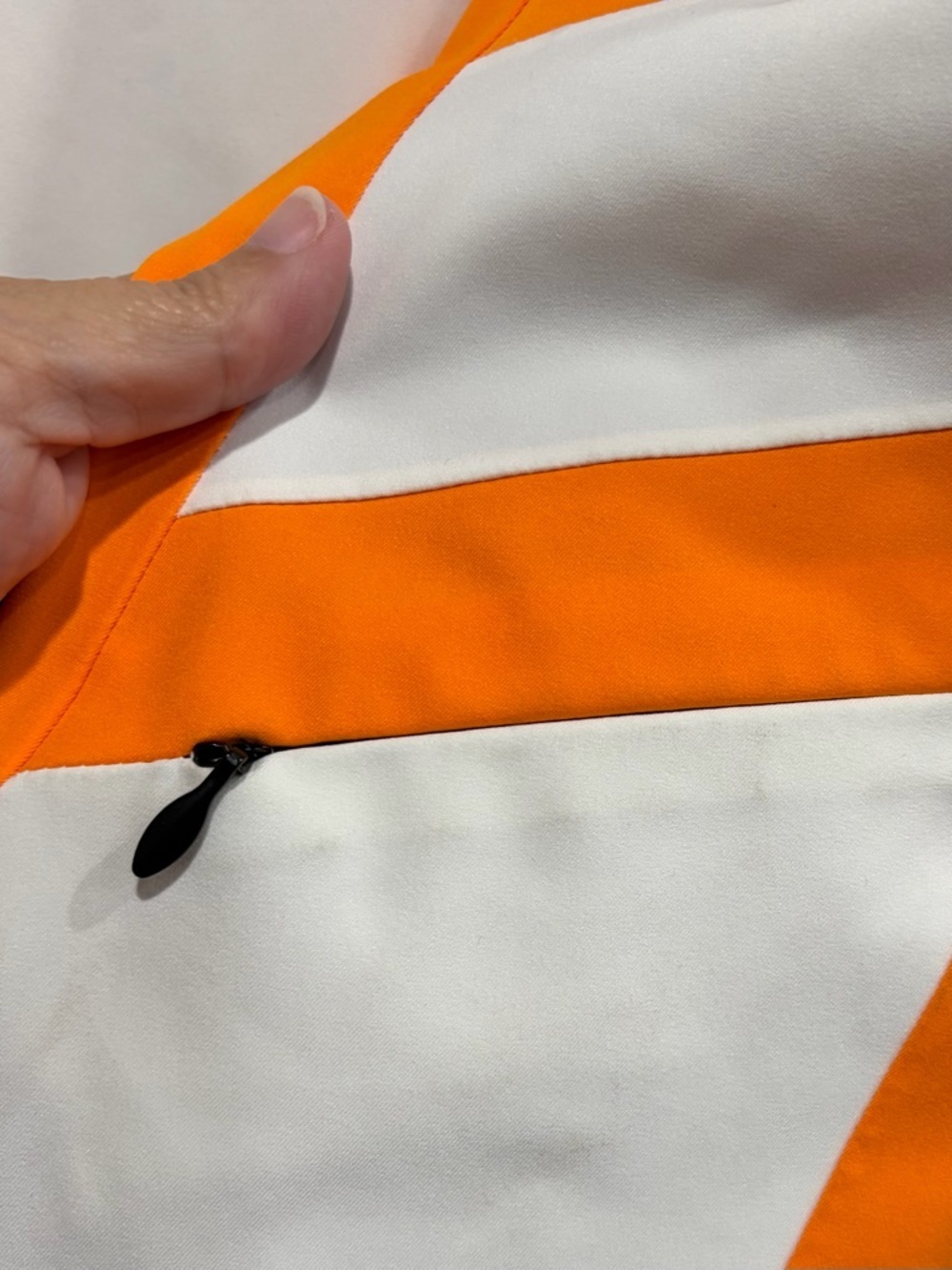 Bogner Women's Size 12 XL Moia Ski Jacket White Orange Black NWT Snowboard - Picture 5 of 8